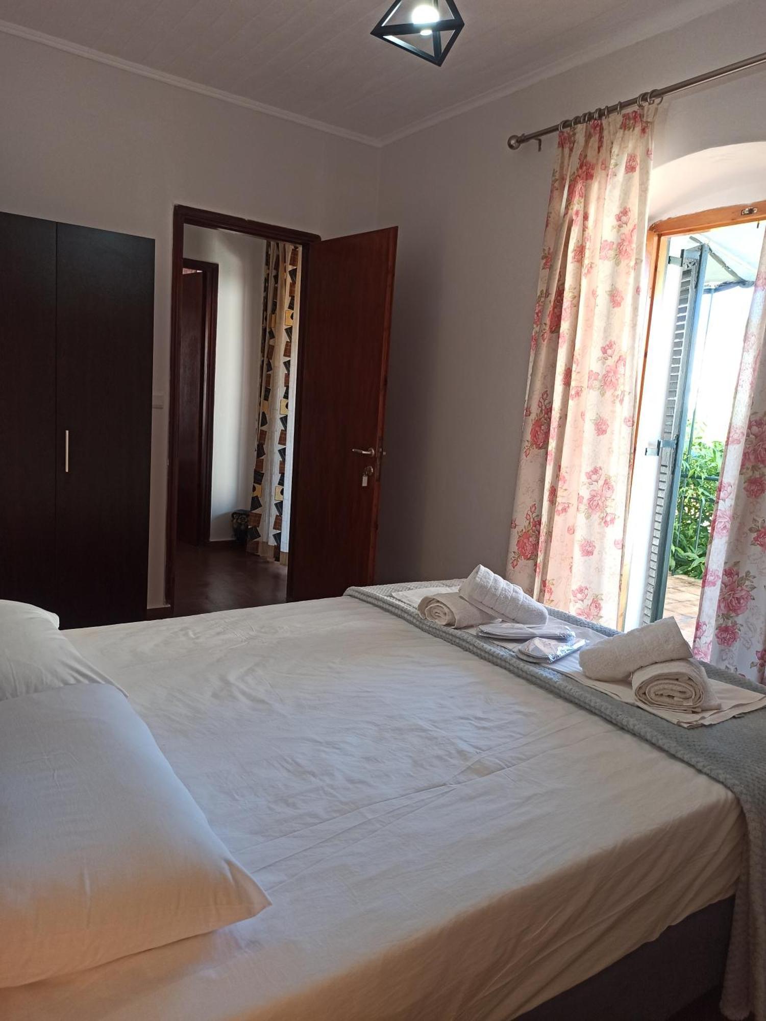 Poseidon Apartments Gaios Buitenkant foto